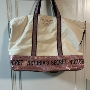 Victoria's Secret Cream and Pink sparkly Tote Bag overnighter gym bag weekender
